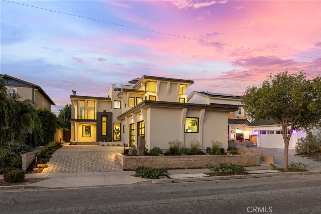 1205 Crestview, Seal Beach, CA 90740 — exterior