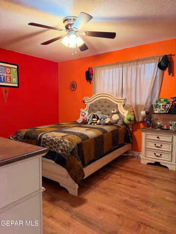 784 DE LEON Drive, El Paso, TX 79912