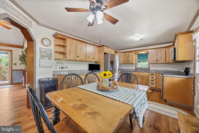 2721 ROBERT ARTHUR RD, Westminster, MD 21158