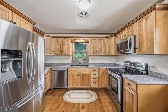 2721 ROBERT ARTHUR RD, Westminster, MD 21158