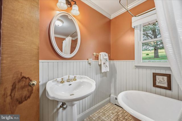 2721 ROBERT ARTHUR RD, Westminster, MD 21158