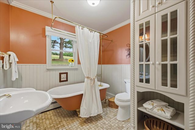 2721 ROBERT ARTHUR RD, Westminster, MD 21158