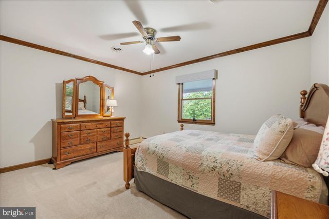2721 ROBERT ARTHUR RD, Westminster, MD 21158