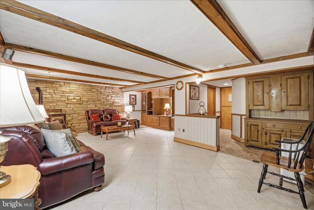 2721 ROBERT ARTHUR RD, Westminster, MD 21158