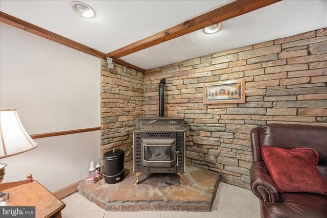 2721 ROBERT ARTHUR RD, Westminster, MD 21158