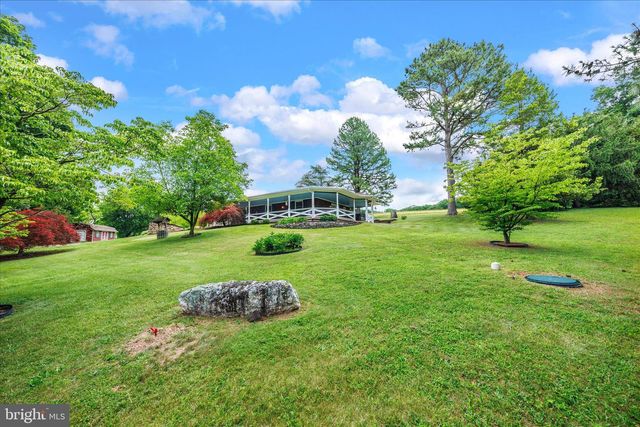 2721 ROBERT ARTHUR RD, Westminster, MD 21158