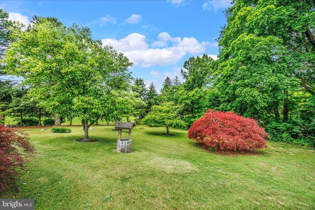 2721 ROBERT ARTHUR RD, Westminster, MD 21158