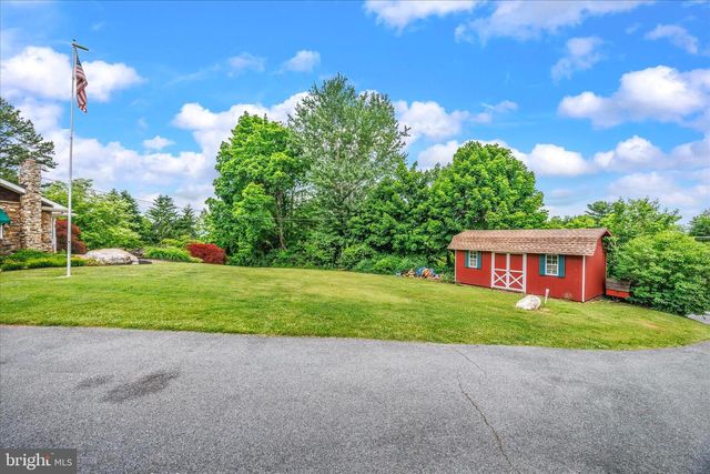 2721 ROBERT ARTHUR RD, Westminster, MD 21158