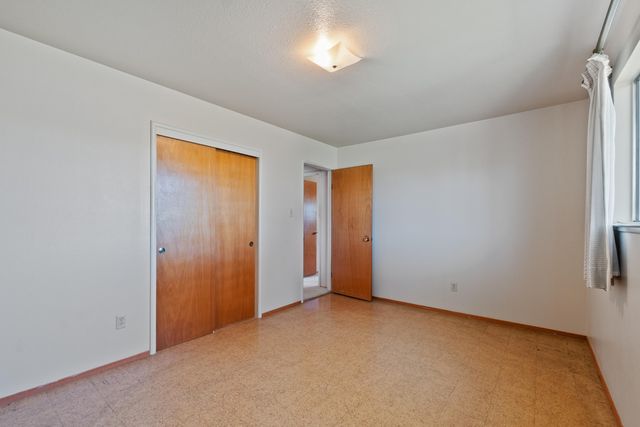 1423 Hemlock Avenue, Anderson, CA 96007