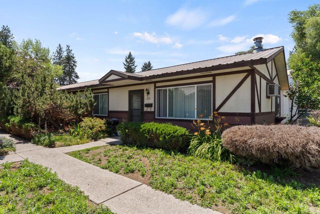 824-830 E North Ave, Spokane, WA 99207