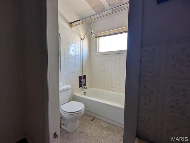 201 S East Street, Warrenton, MO 63383