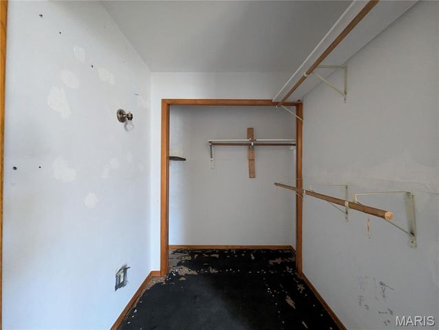 201 S East Street, Warrenton, MO 63383