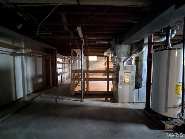 201 S East Street, Warrenton, MO 63383