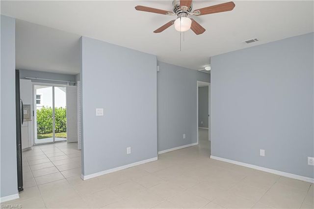 260 8th ST NE, Naples, FL 34120