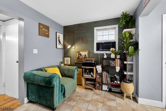 819 Lyons Ave, Irvington Twp., NJ 07111