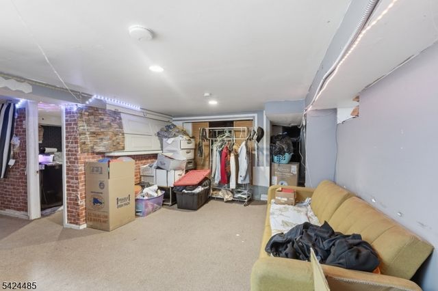 819 Lyons Ave, Irvington Twp., NJ 07111