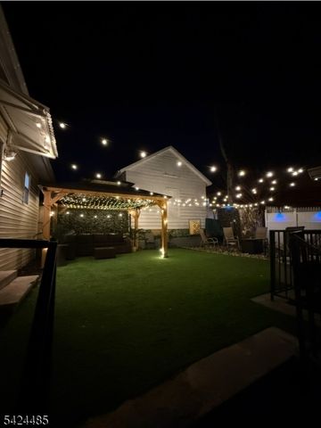 819 Lyons Ave, Irvington Twp., NJ 07111