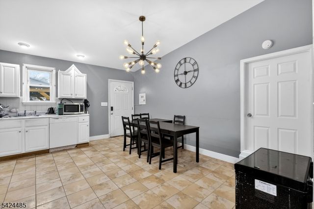 819 Lyons Ave, Irvington Twp., NJ 07111