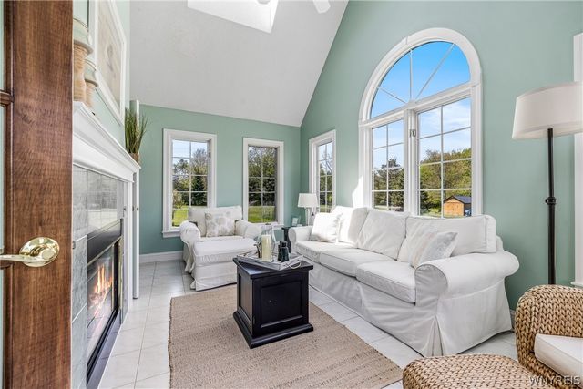 5600 William Street, Lancaster, NY 14086