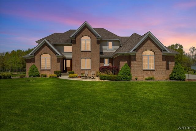 5600 William Street, Lancaster, NY 14086