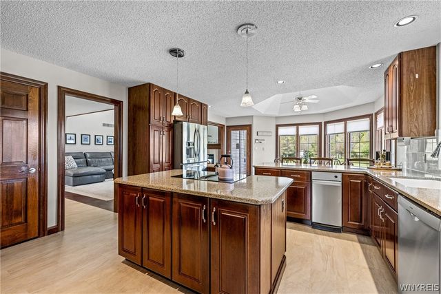 5600 William Street, Lancaster, NY 14086