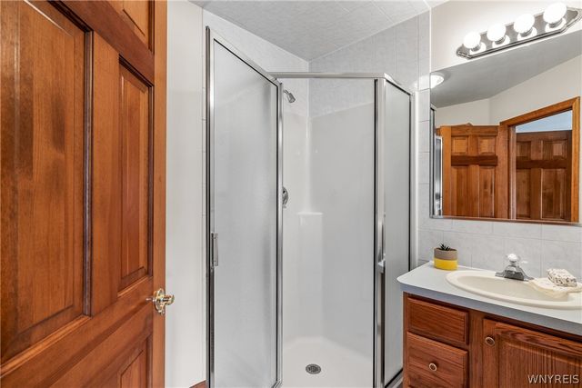 5600 William Street, Lancaster, NY 14086