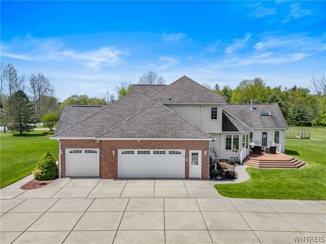 5600 William Street, Lancaster, NY 14086