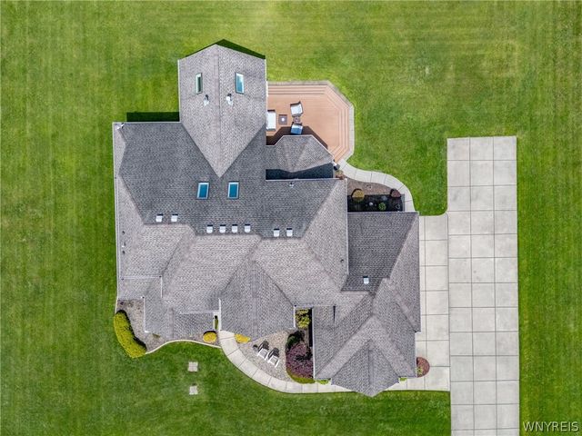 5600 William Street, Lancaster, NY 14086