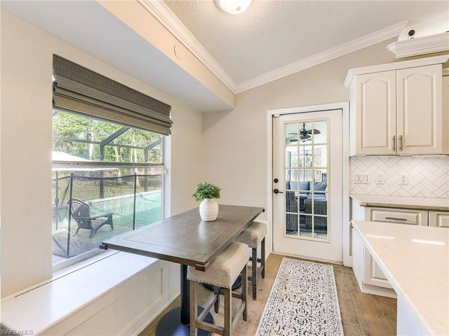 99 19th St NW, Naples, FL 34120