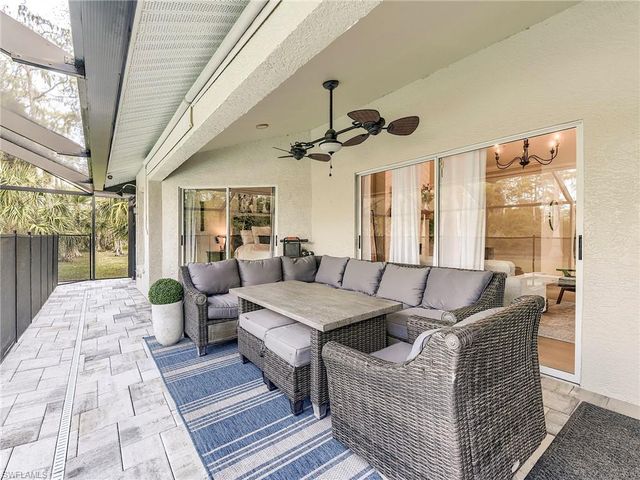 99 19th St NW, Naples, FL 34120