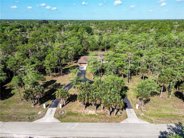 99 19th St NW, Naples, FL 34120