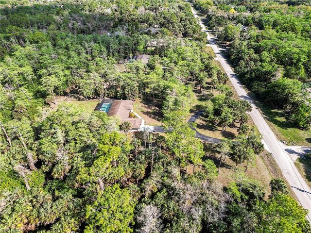 99 19th St NW, Naples, FL 34120