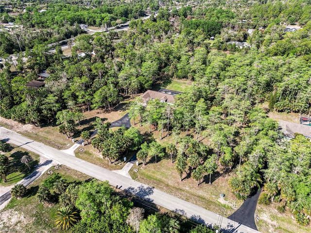 99 19th St NW, Naples, FL 34120