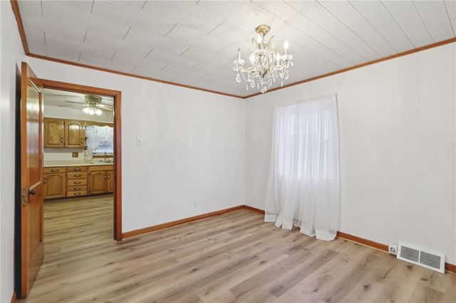 1111 Crowe Street, Shenango Twp, PA 16101