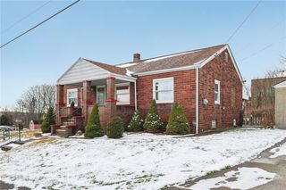 1111 Crowe Street, Shenango Twp, PA 16101