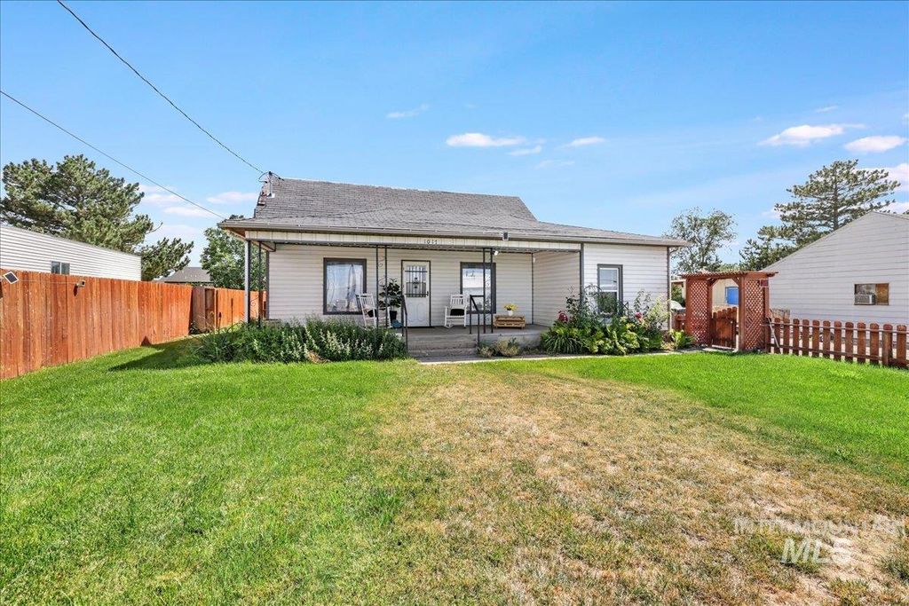 1017 Burley Avenue, Buhl, ID 83316