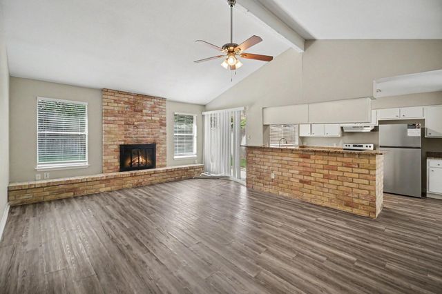 5111 Blueberry Hill Drive, Houston, TX 77084