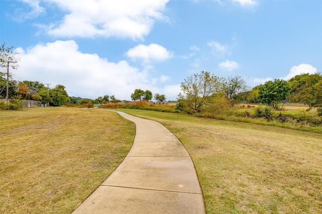 7325 Trimble Drive, Fort Worth, TX 76134