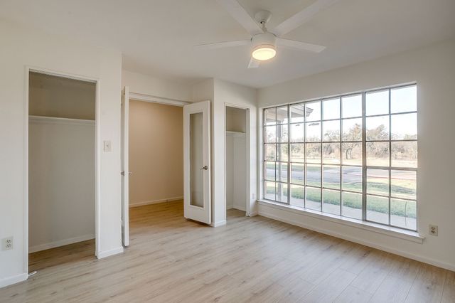 7325 Trimble Drive, Fort Worth, TX 76134