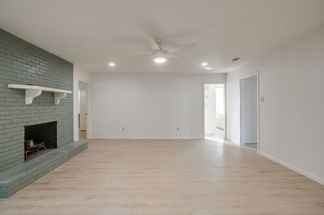 7325 Trimble Drive, Fort Worth, TX 76134