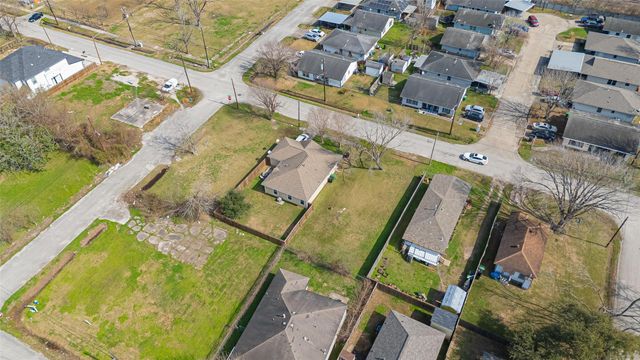 2209 Sakowitz Street, Houston, TX 77020