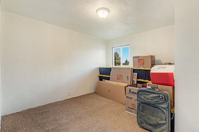 16055 SW Chinook Drive, Terrebonne, OR 97760