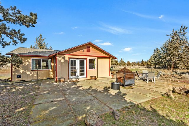 16055 SW Chinook Drive, Terrebonne, OR 97760