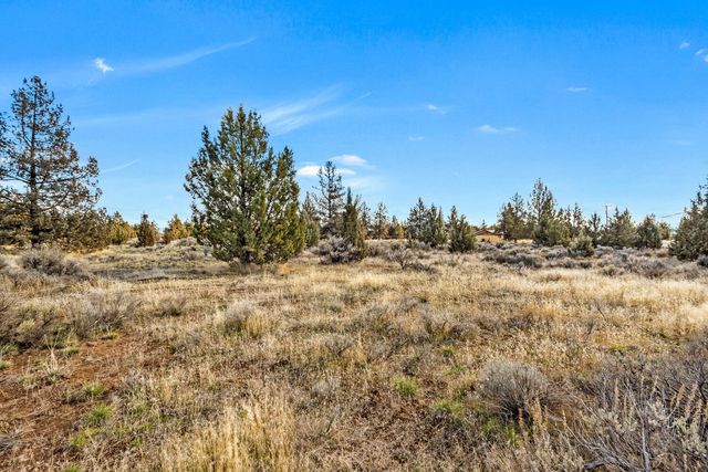 16055 SW Chinook Drive, Terrebonne, OR 97760