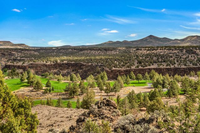 16055 SW Chinook Drive, Terrebonne, OR 97760