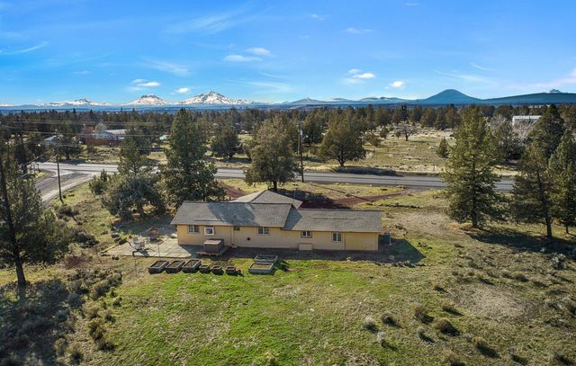 16055 SW Chinook Drive, Terrebonne, OR 97760