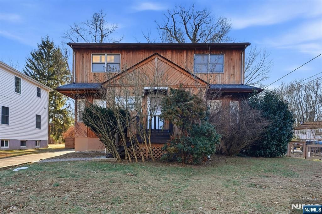 31 West Street, Closter, NJ 07624