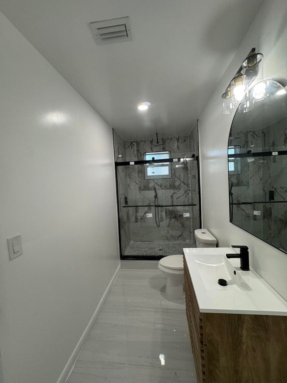 4591 Purdy Lane 8, West Palm Beach, FL 33415