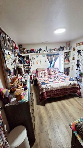 410 Niles, Bakersfield, CA 93305