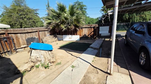 410 Niles, Bakersfield, CA 93305